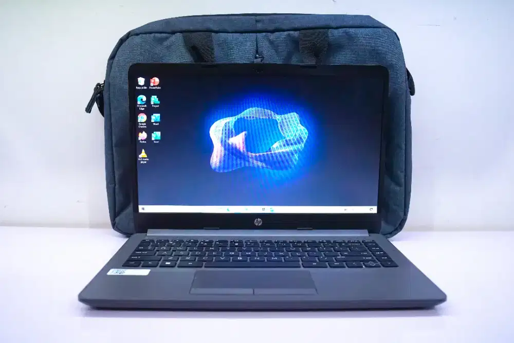HP 245 G8.AMD RYZEN 3-5300U.RAM4GB.SSD256GB.14 inch