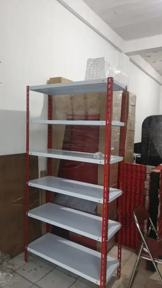 Rak gudang siku besi