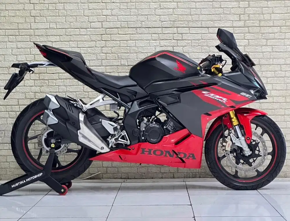 Honda CBR 250RR ABS SP QS 2024 KM 3rb - Zaky Mustika