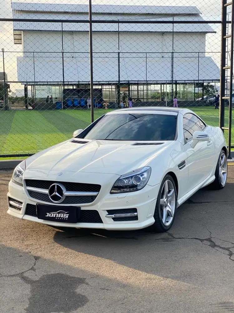 MERCEDES BENZ SLK250 AMG 2012 PUTIH DALAM MERAH FULL SPEC #SLK 250