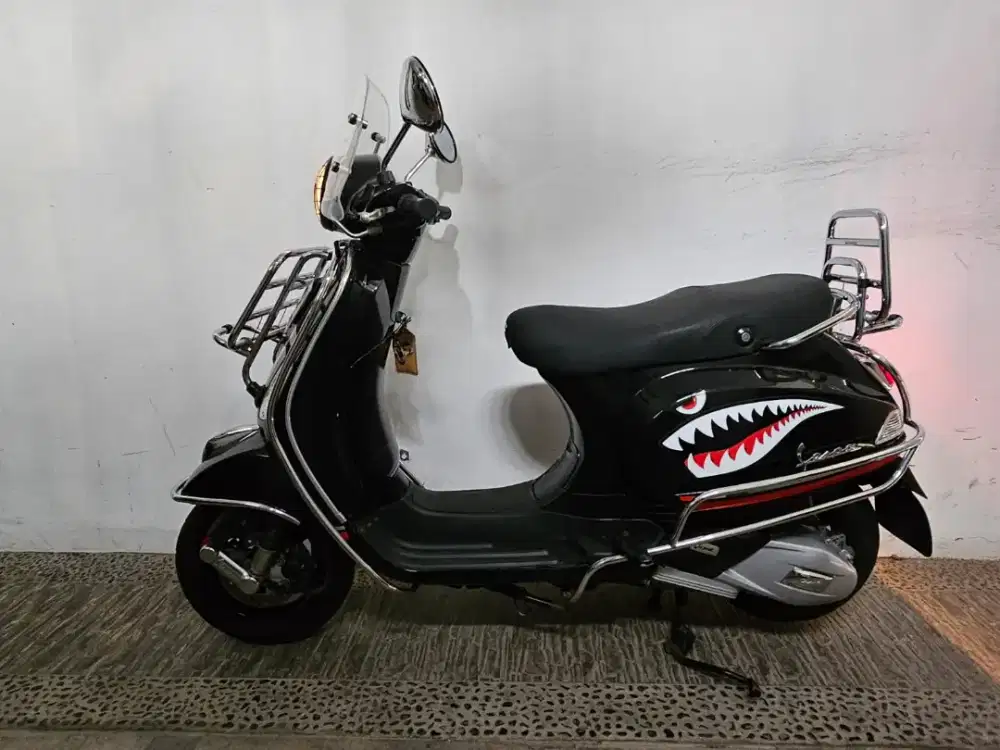 Vespa LX125 Low km