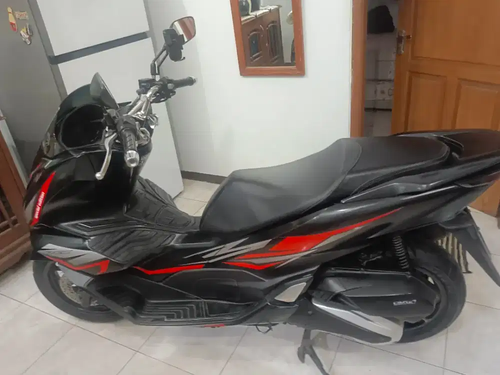 Honda Pcx CBS 160 tahun 2022