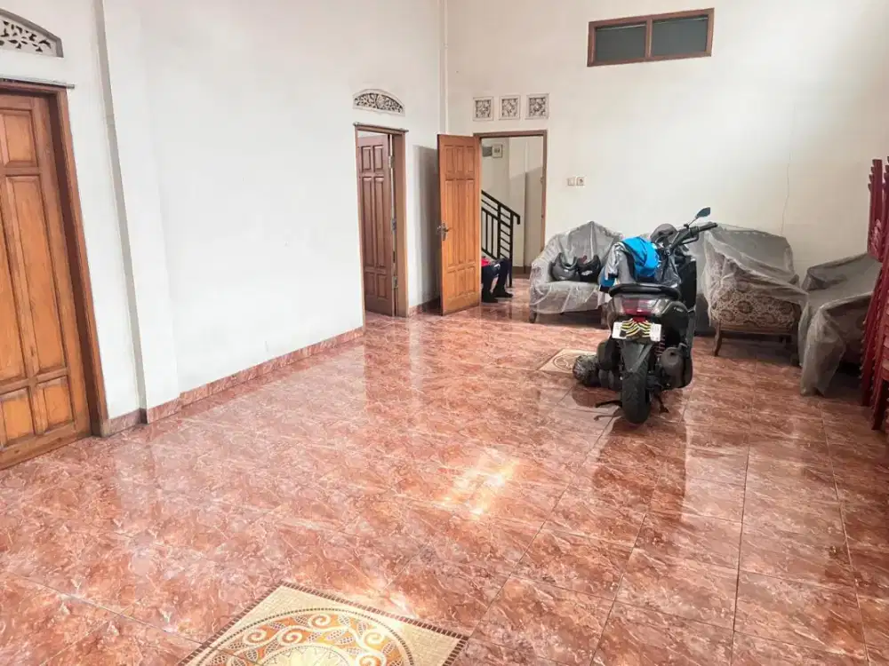 Jual Rumah Pinggir jln Utama.