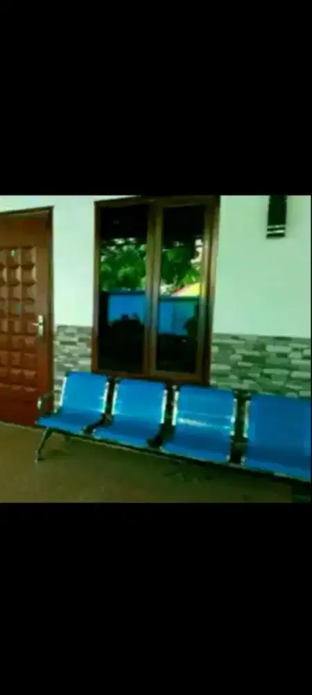 Dijual Kursi Informa 4 seats warna biru