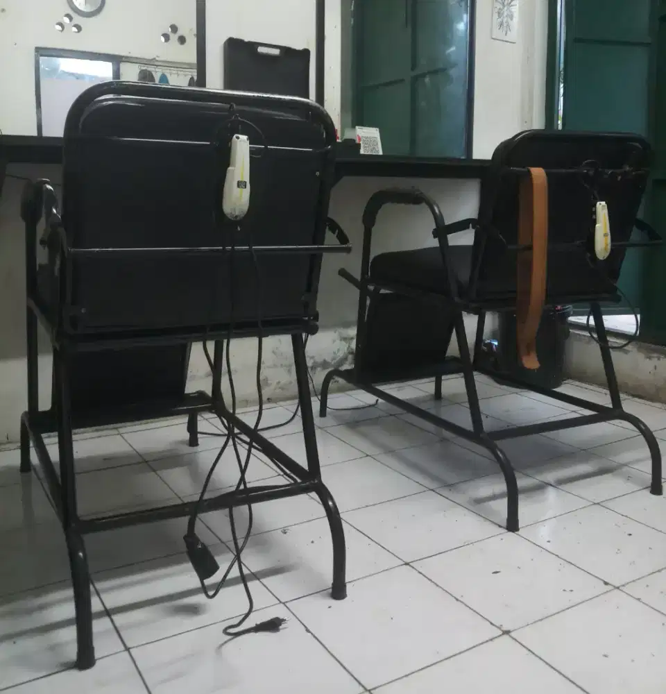 Peralatan pangkas rambut