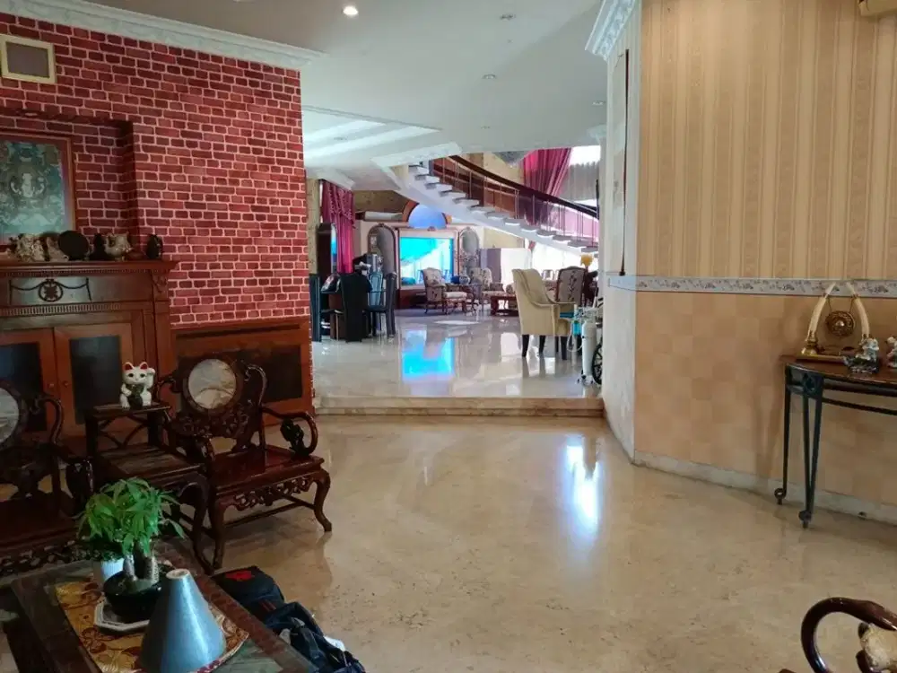Rumah Pasir Putih Ancol Timur: 2 Lantai, LT 1250 m2, Hook, Lokasi Premium