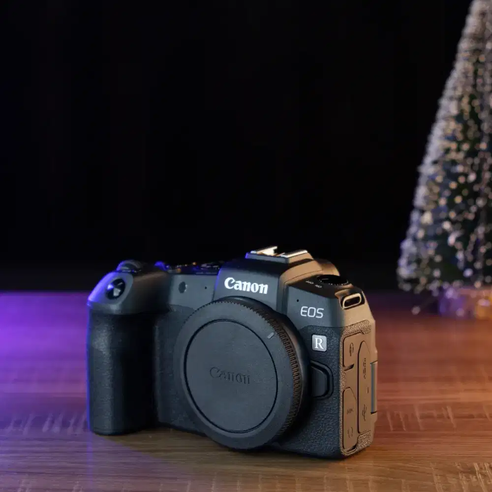 FULLFRAME CANON EOS RP LIKENEW