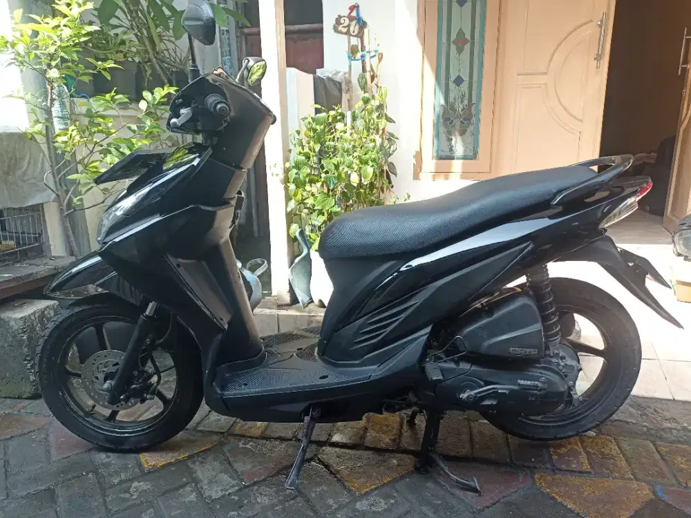 JUAl Vario 110 injection led  2016