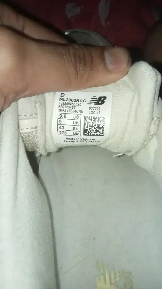 DIJUAL NB 2002R CREAM