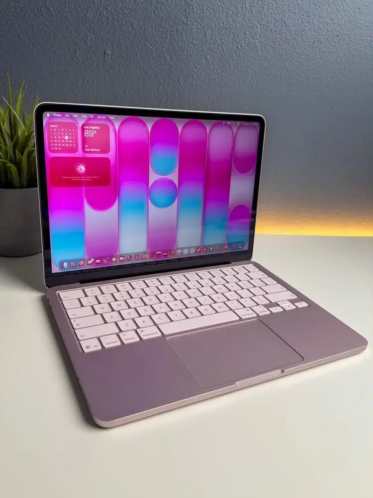 Macbook Neo 8/256 Free Cicilan 1-2x Cicilan 0% 24Bulan. Hemat 900rb!