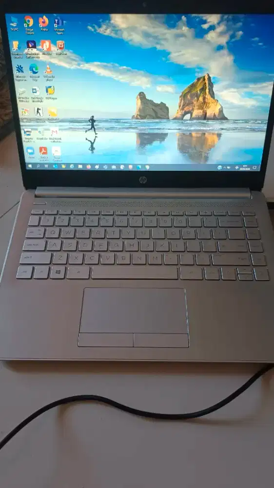 Laptop HP 14s-dk0005AU