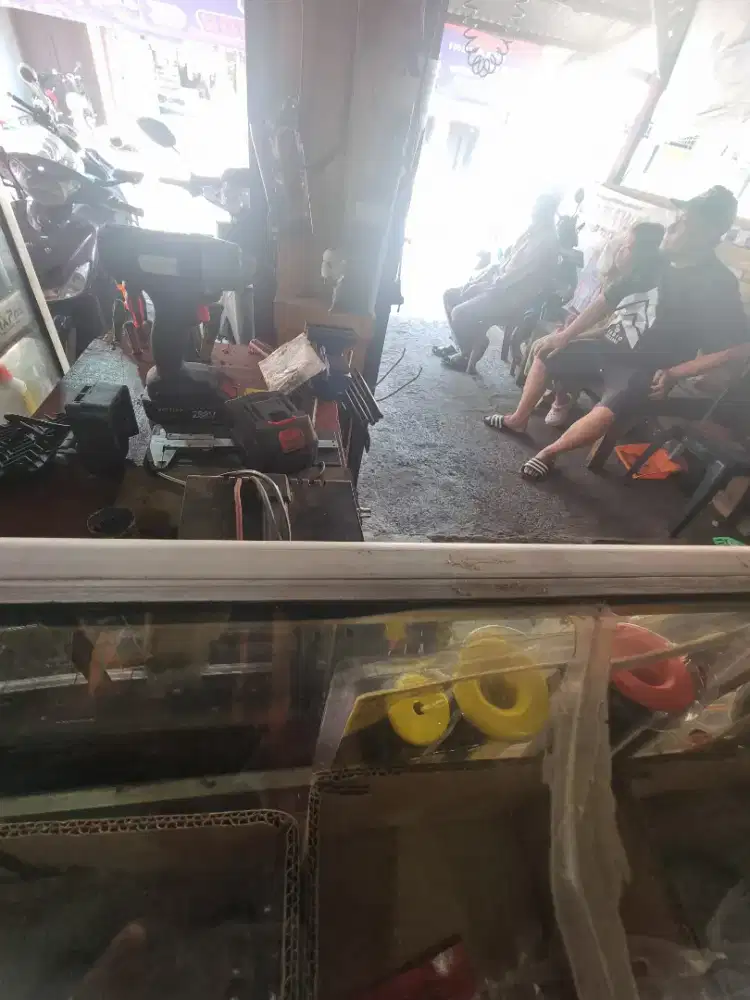 Lowongan Mekanik dan Helper