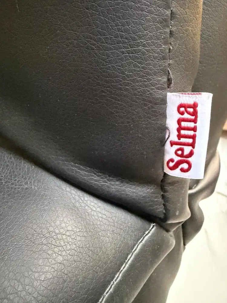 Sofa Bed Selma Greesa (Bahan Kulit)