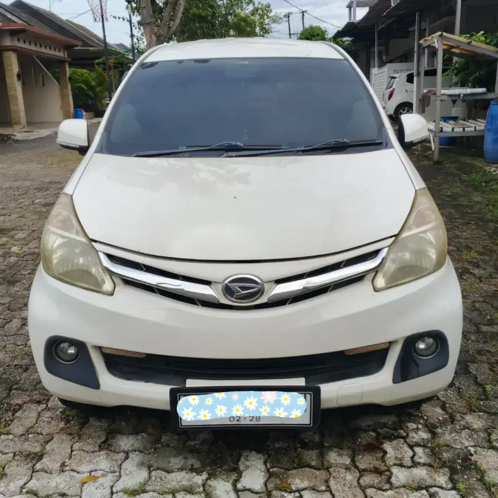 Dijual Xenia R Deluxe AT 2012