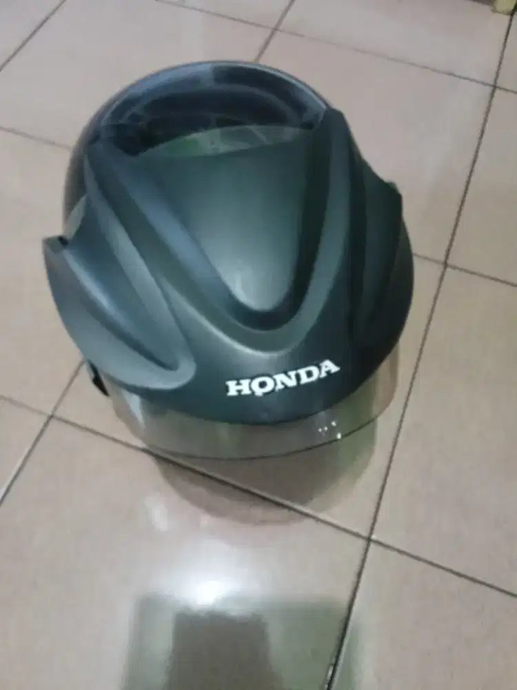 Butuh uang jual helm Honda