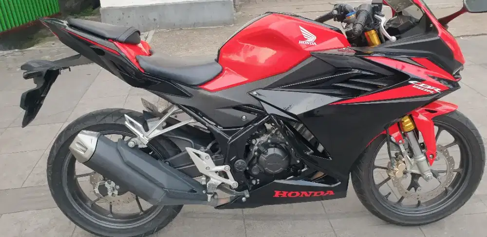 CBR 150 th 2023 istimewa pjk hidup