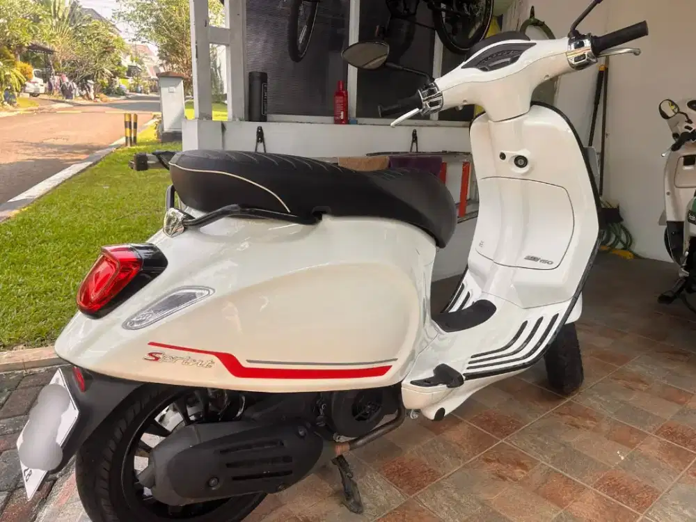 Dijual BU!! Vespa Sprint iGet 150 ABA A/T Tahun 2023 Warna Putih