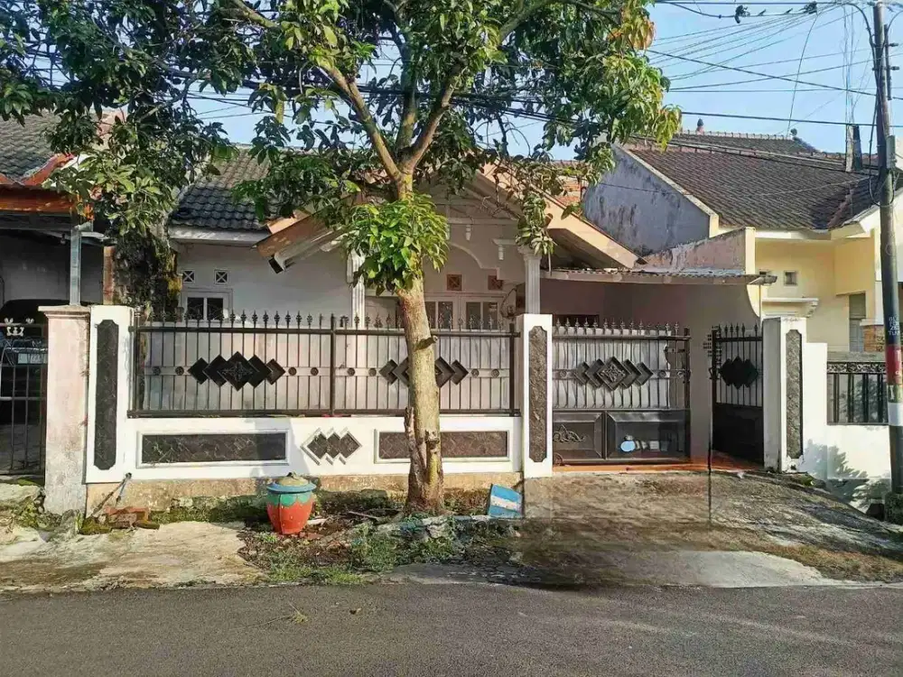 Rumah Hunian Area Perumahan Titan Sulfat Row Jalan 9 mtr an