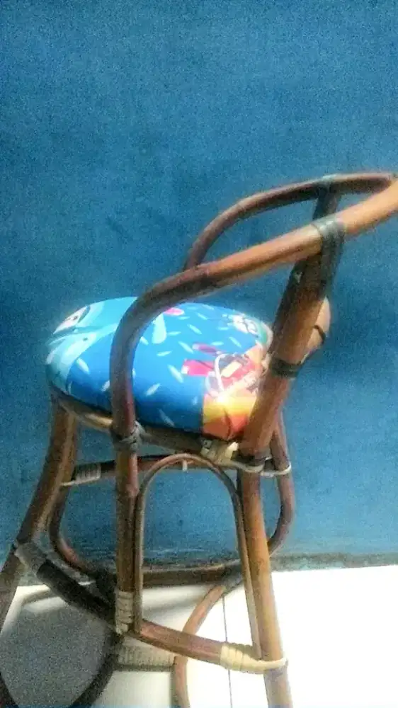 Bangku rotan boncengan motor anak