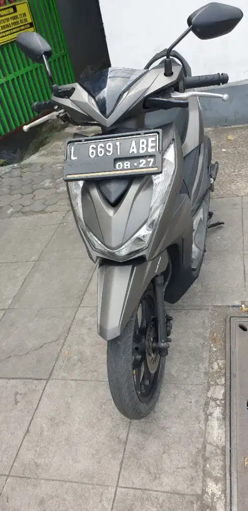 Beat Duluxe th 2022 mulus pjk baru