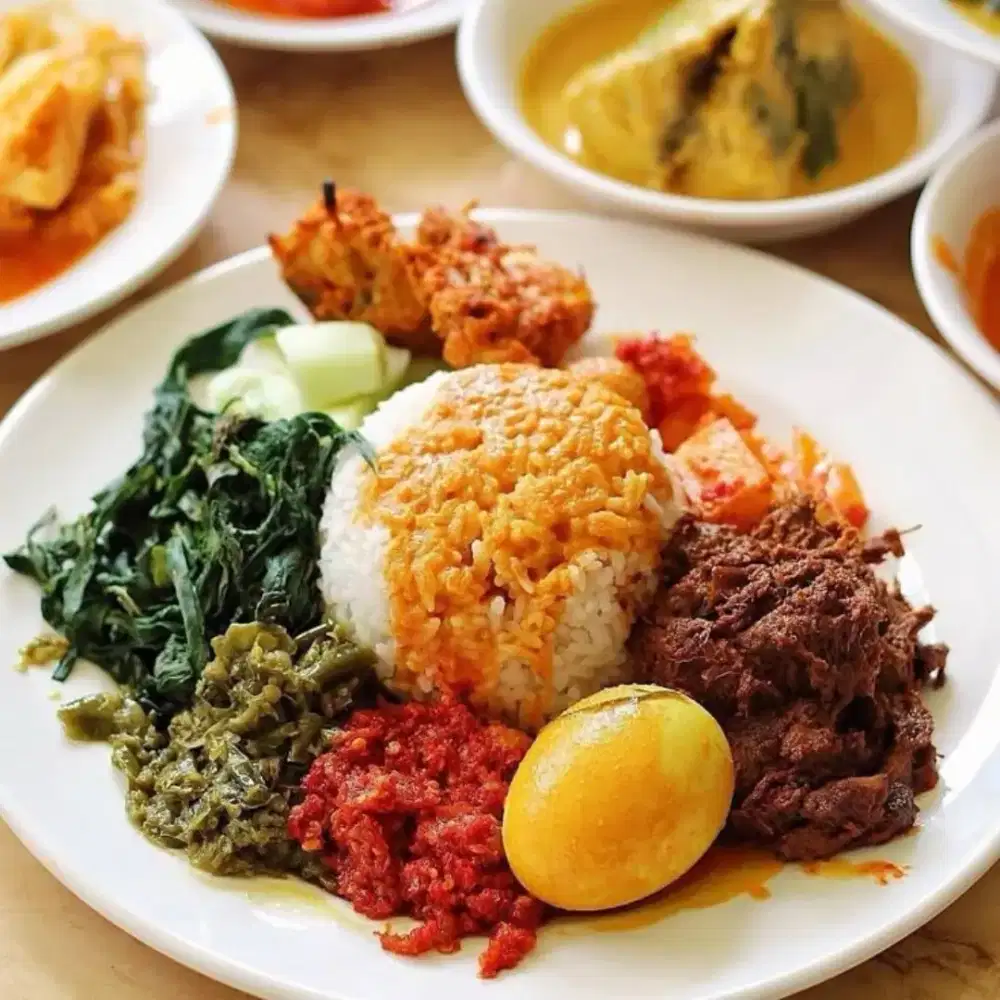 Di cari Koki Masakan Padang ,Helper,Cashier untuk Resto Padang  PIK