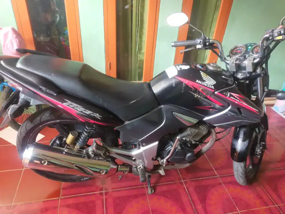 Honda Tiger Revo 2013
