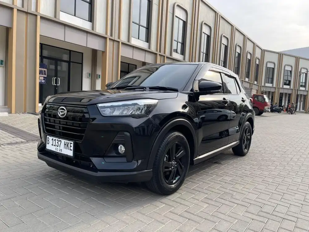 ROCKY X AT 2022 HITAM KM 50rb TANGAN PERTAMA PAJAK PANJANG SIAP PAKAI