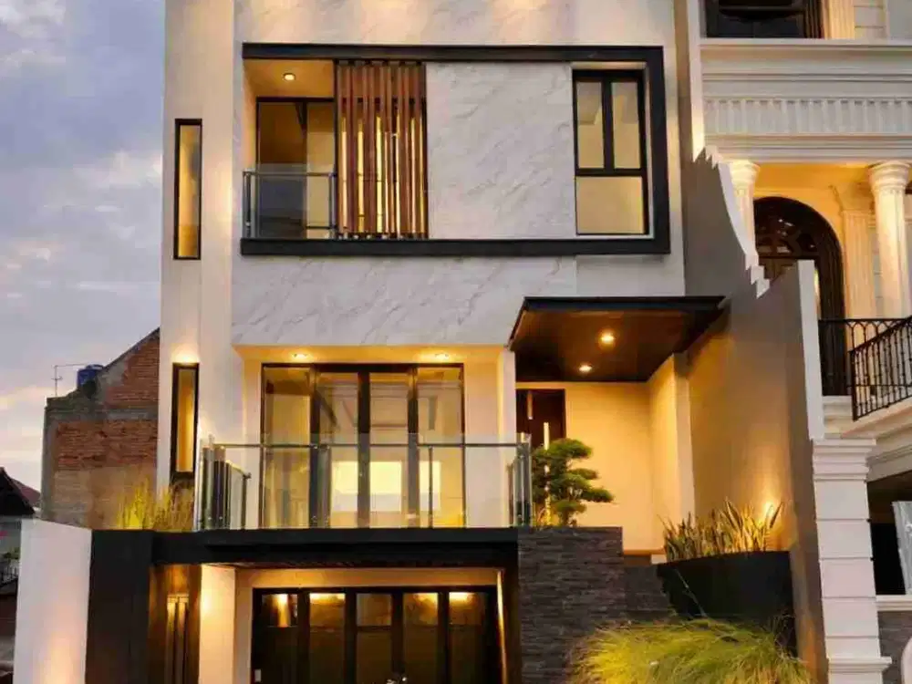 Rumah siap huni dalam townhouse mewah akses jalan utama
