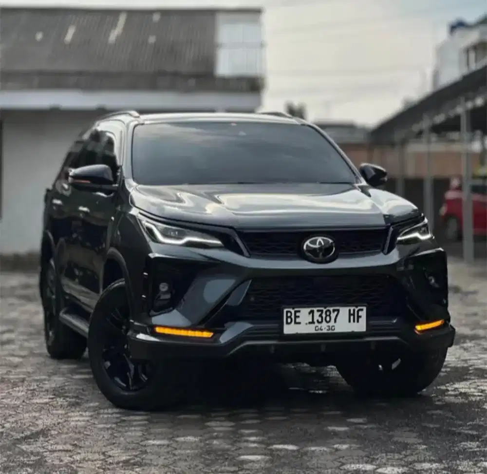 Fortuner GR TSS 2025
