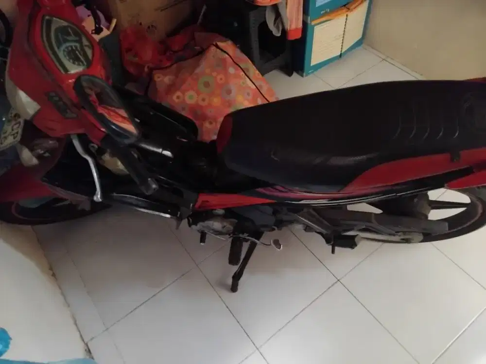 Jual jupiter mx 2010 seken