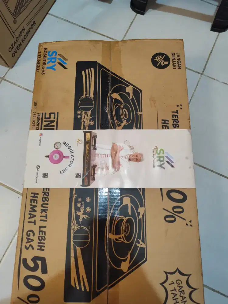 Kompor 2 tungku baru + regulator + selang