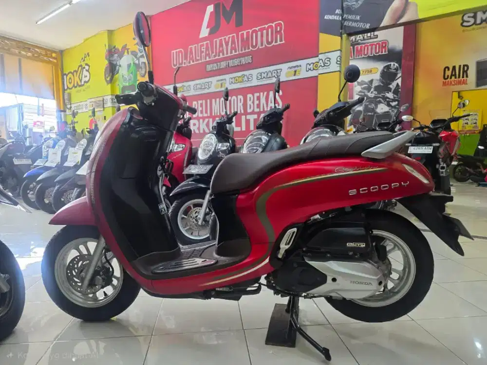 Scoopy esp Th 2022 KEYLLES