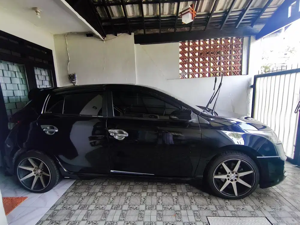 Toyota Yaris 2014 Bensin