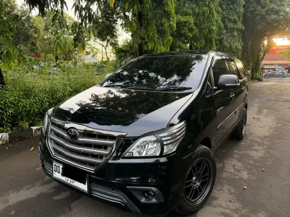 Innova Grand New 2.0 Bensin AT KM 30rban Full Orisinil Record Toyota