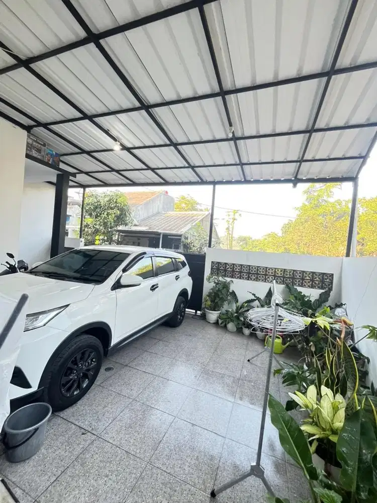 Disewakan rumah tahunan