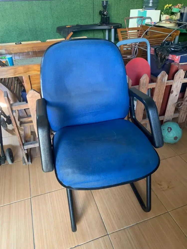 Kursi kantor second