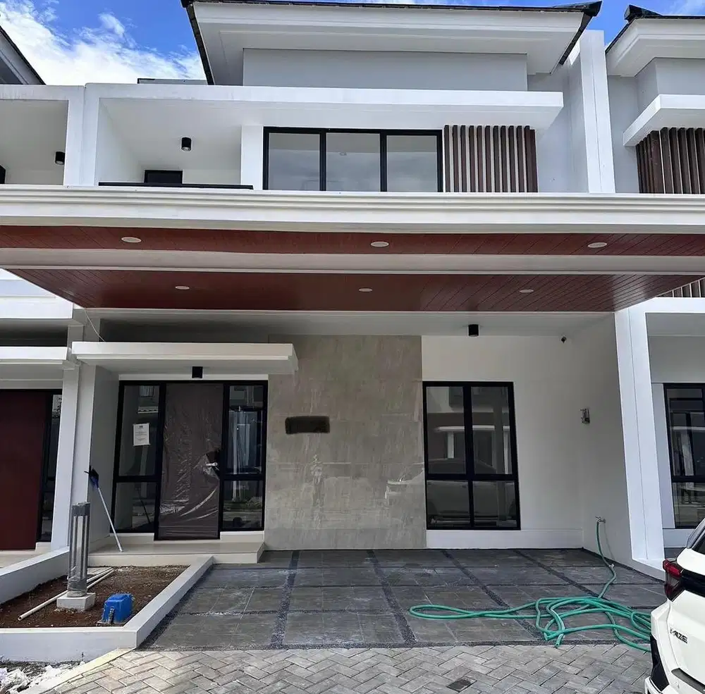 Disewakan Rumah 2 Lantai di OCBD Kota Bogor