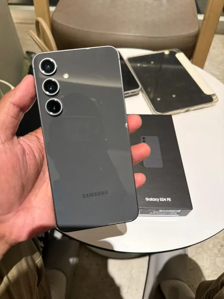 Samsung s24 fe 256gb bisa tt iphone