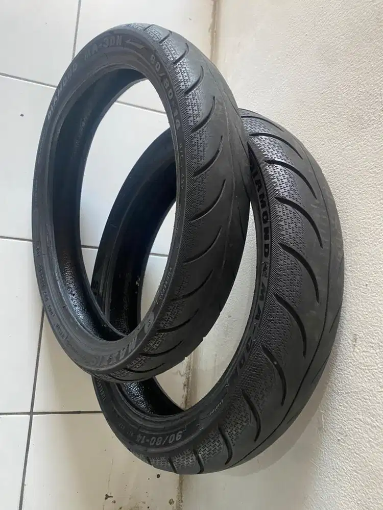 Ban maxxis diamond 90/80 dan 80/80 R14
