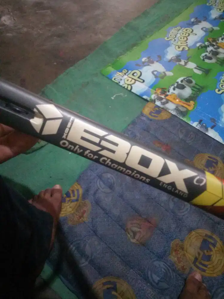 Raket Tenis Lapangan Original E30X