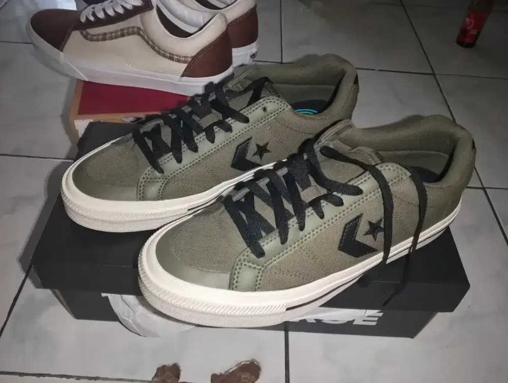 Sepatu converse sports casual