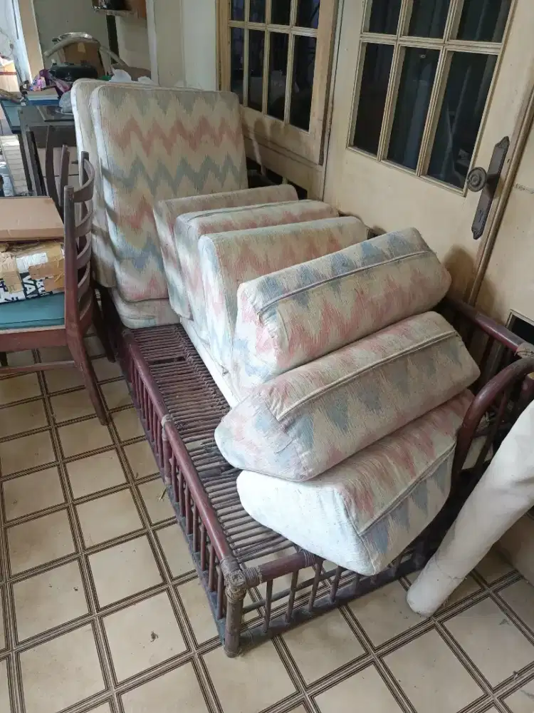 kursi kayu rotan jati