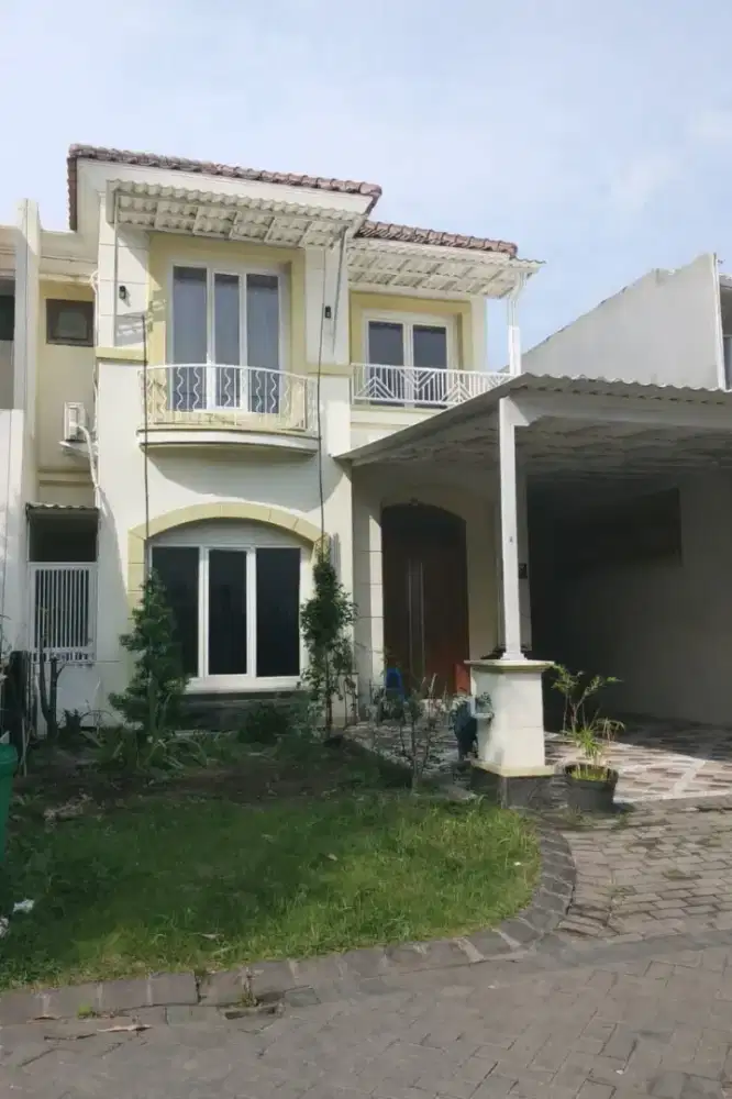 Rumah Wisata Bukit Mas Royal Palais SHM Carport 3 Mobil Harga Murah