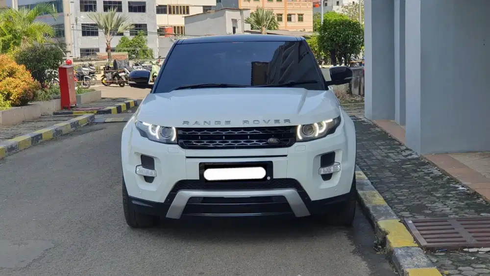 Range rover evoque dynamic luxury 2013 putih