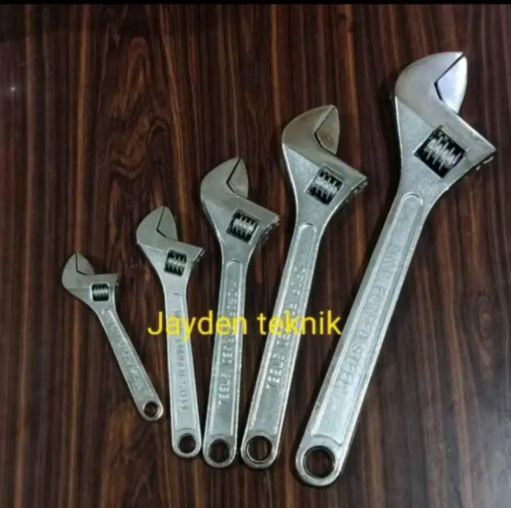 Lowongan sales man/ girl pengalaman alat bangunan