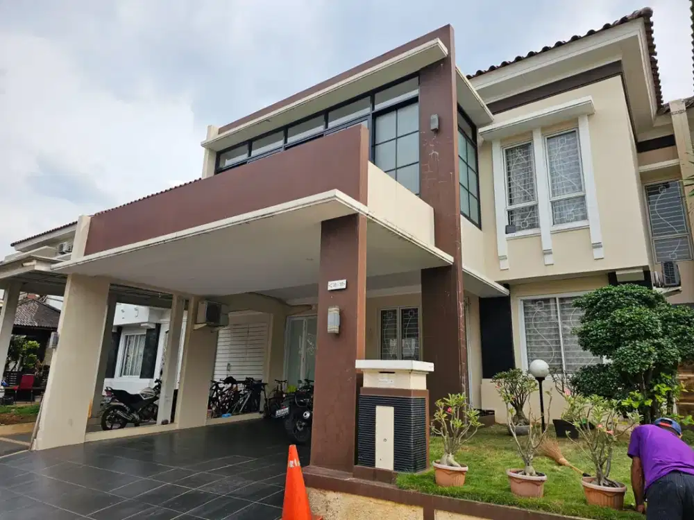 Dijual rumah cantik dg lokasi nyaman dan asri di Telaga Golf Sawangan Cluster Espanola C VXIII No 18