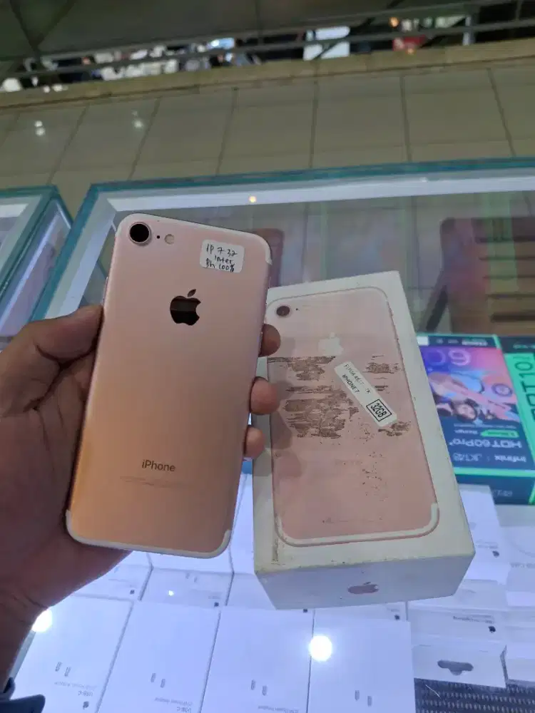 iPhone 7 32Gb inter all opeeator