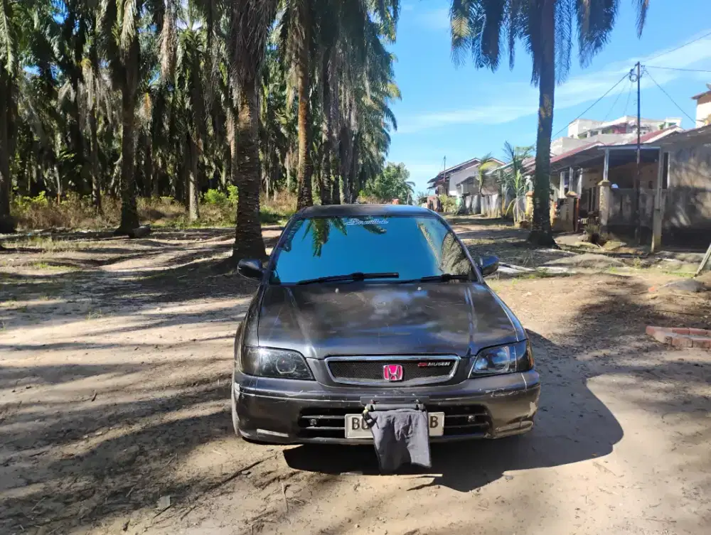 Honda city 1,3 mt