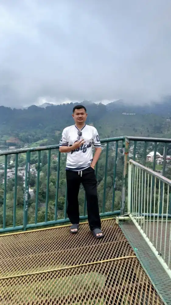 Saya sedang mencari pekerjaan