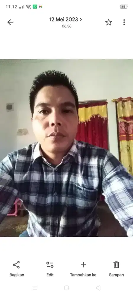 Mencari pekerjaan sebagai driver frilend